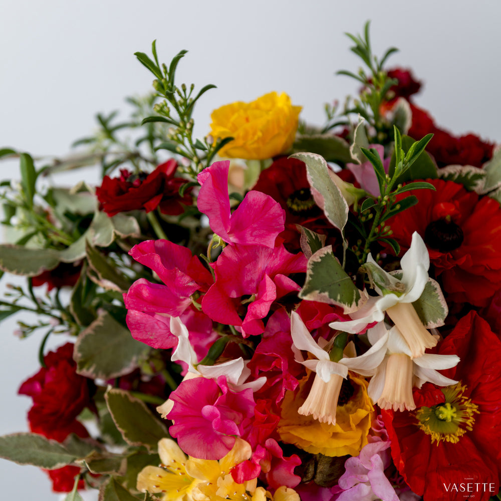 Field Posy from Flowers Vasette