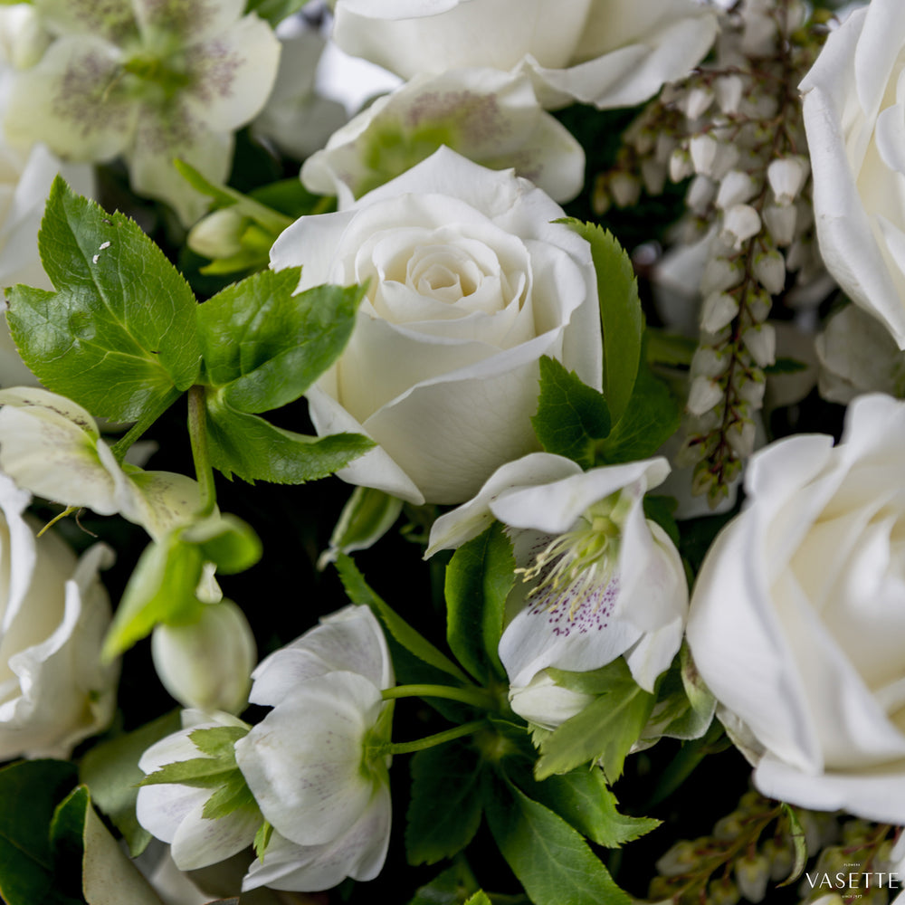 Classic Bouquet from Flowers Vasette
