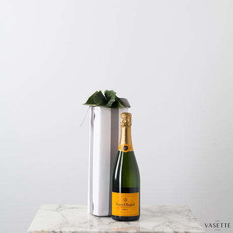 Champagne from Flowers Vasette