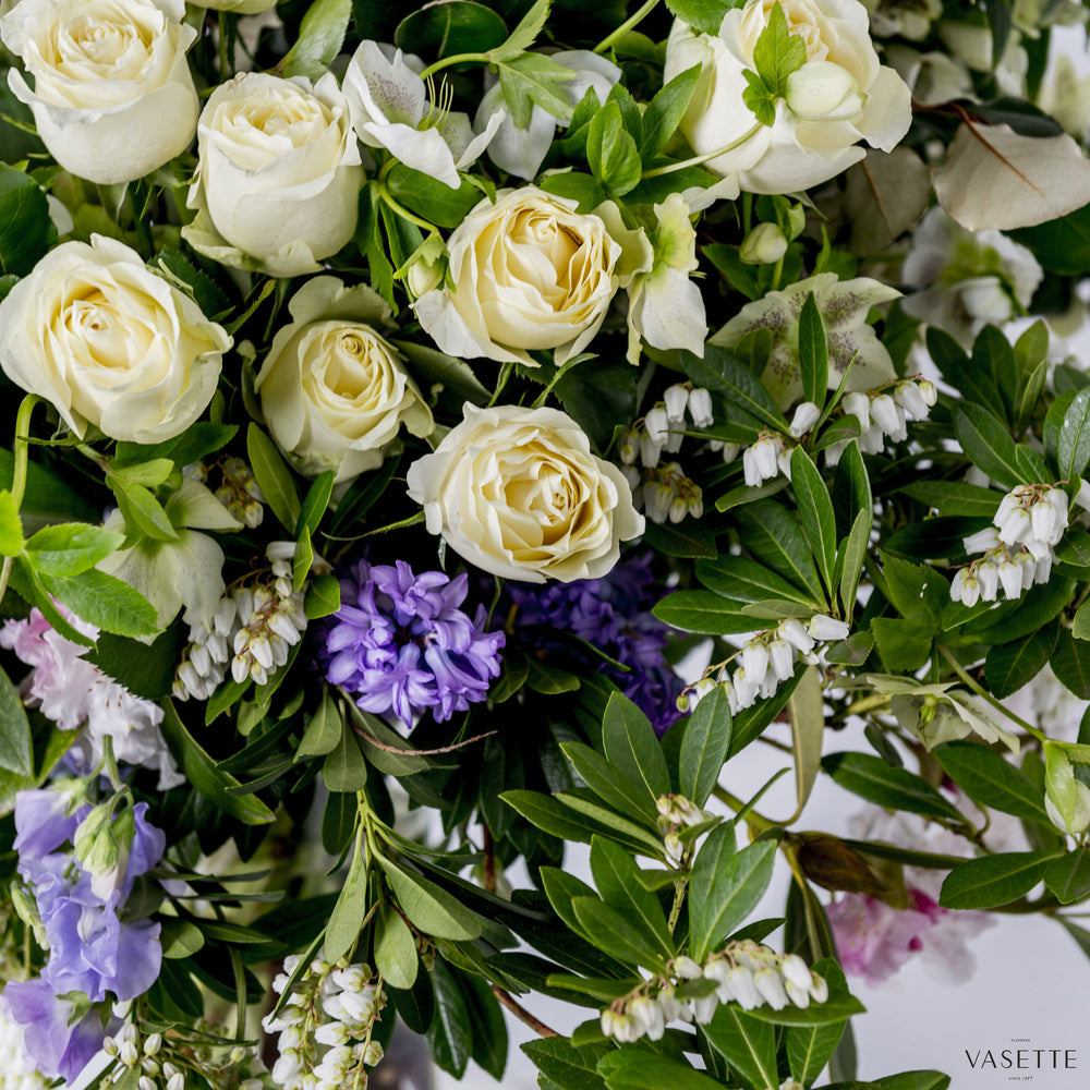Bouquet in Soft Pastels from Flowers Vasette